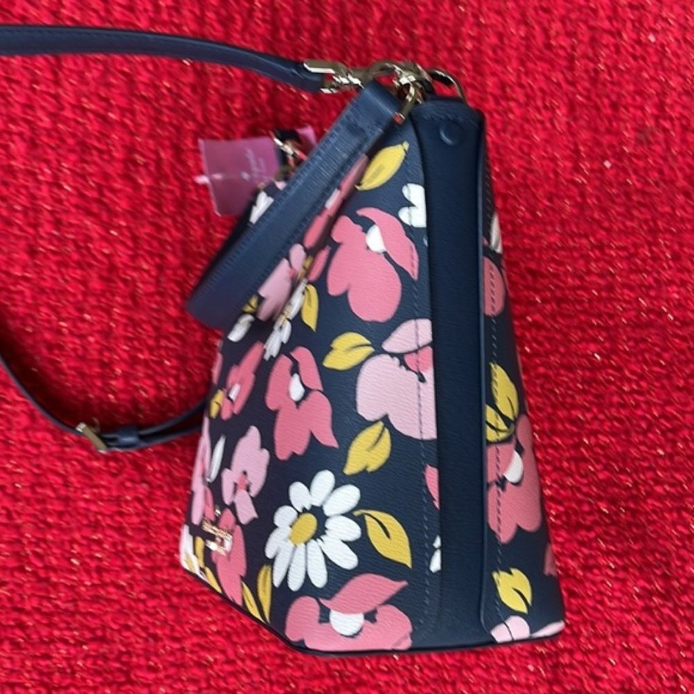 Kate Spade Darcy Small Bucket Bag Road Trip Floral Blue Multi - Picture 4 of 16